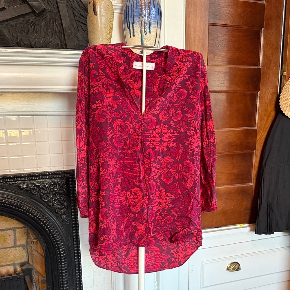 Amanda Uprichard silk Patterned Blouse- worn twice . 195 retail